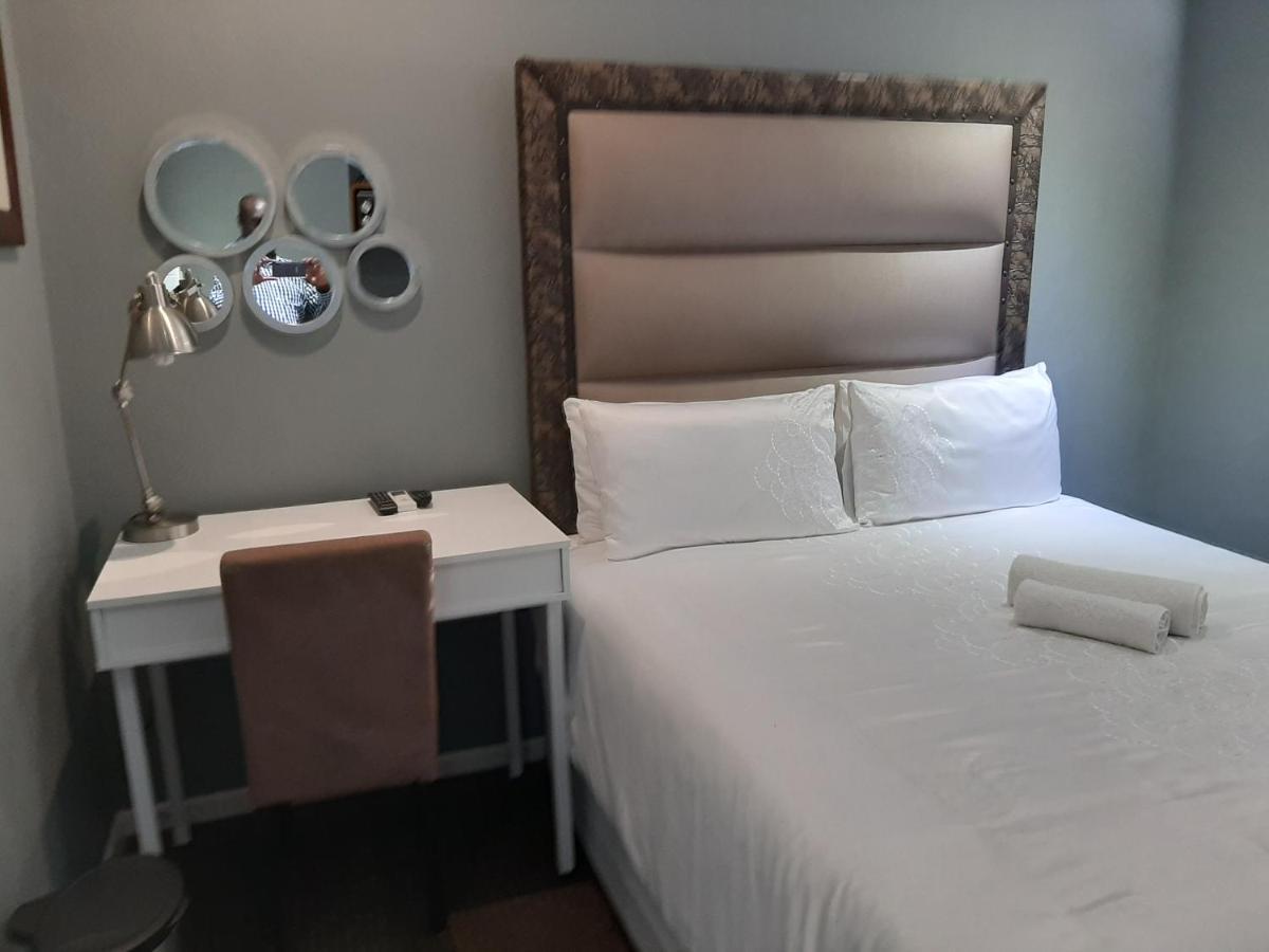 Virginia Townhouse Hotel East London Kültér fotó